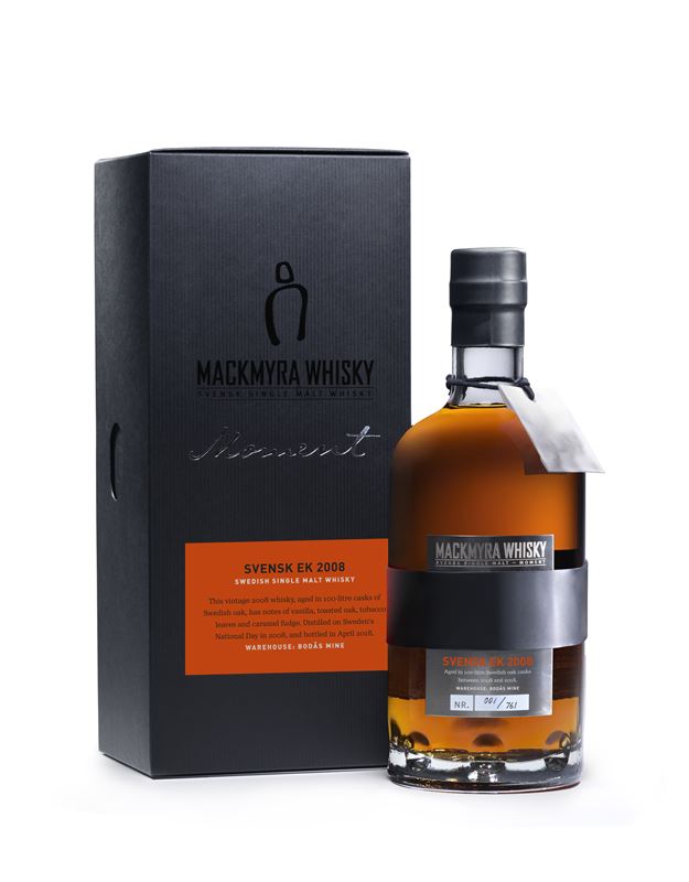 Whiskyflaska o presentkartong. Foto: Mackmyra